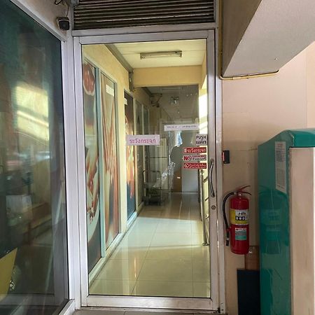 Ladapan Mansion Daire Nonthaburi Dış mekan fotoğraf