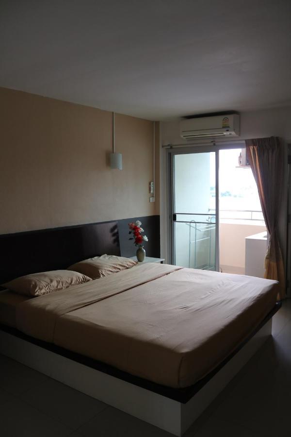 Ladapan Mansion Daire Nonthaburi Dış mekan fotoğraf