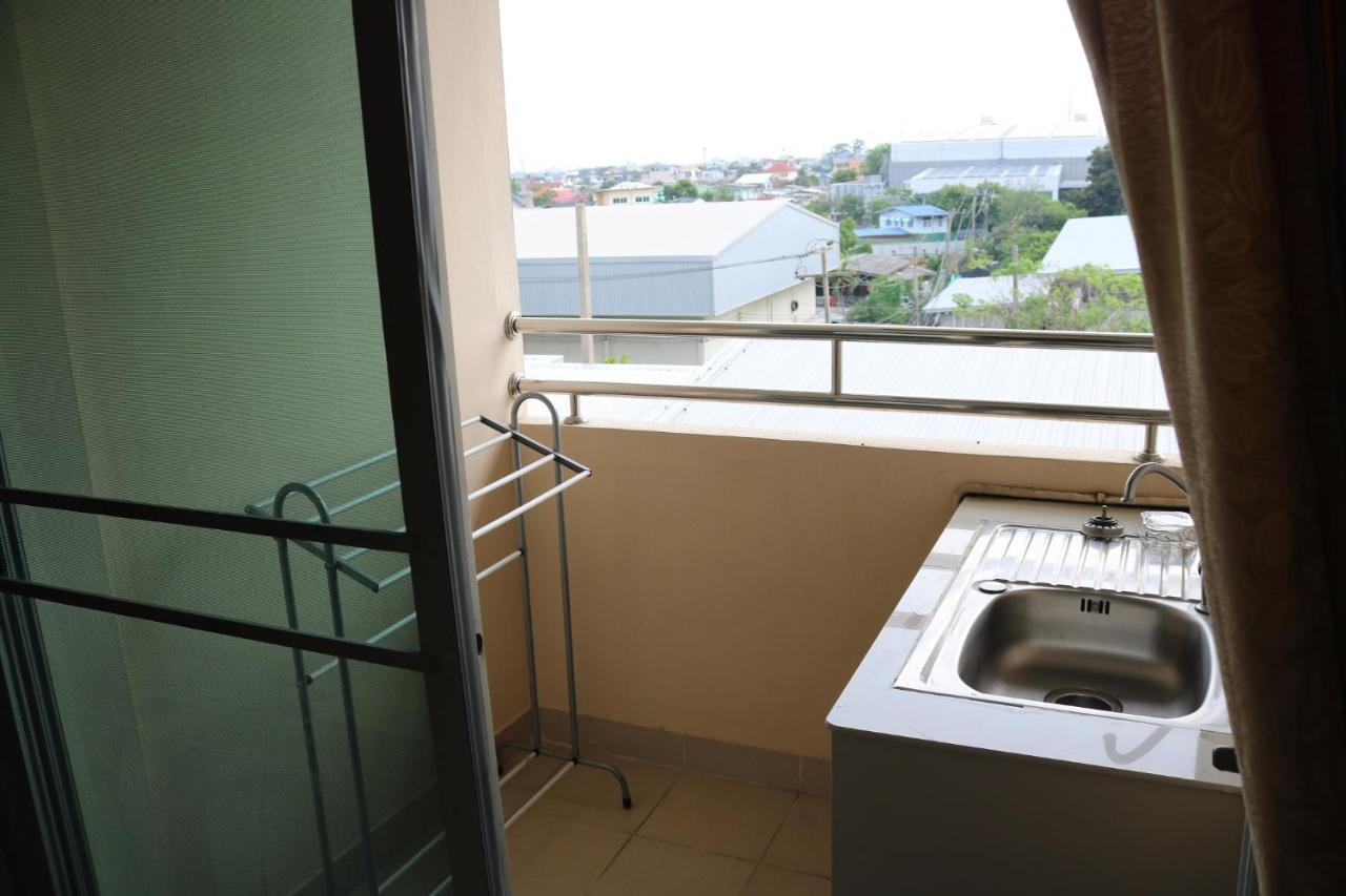 Ladapan Mansion Daire Nonthaburi Dış mekan fotoğraf